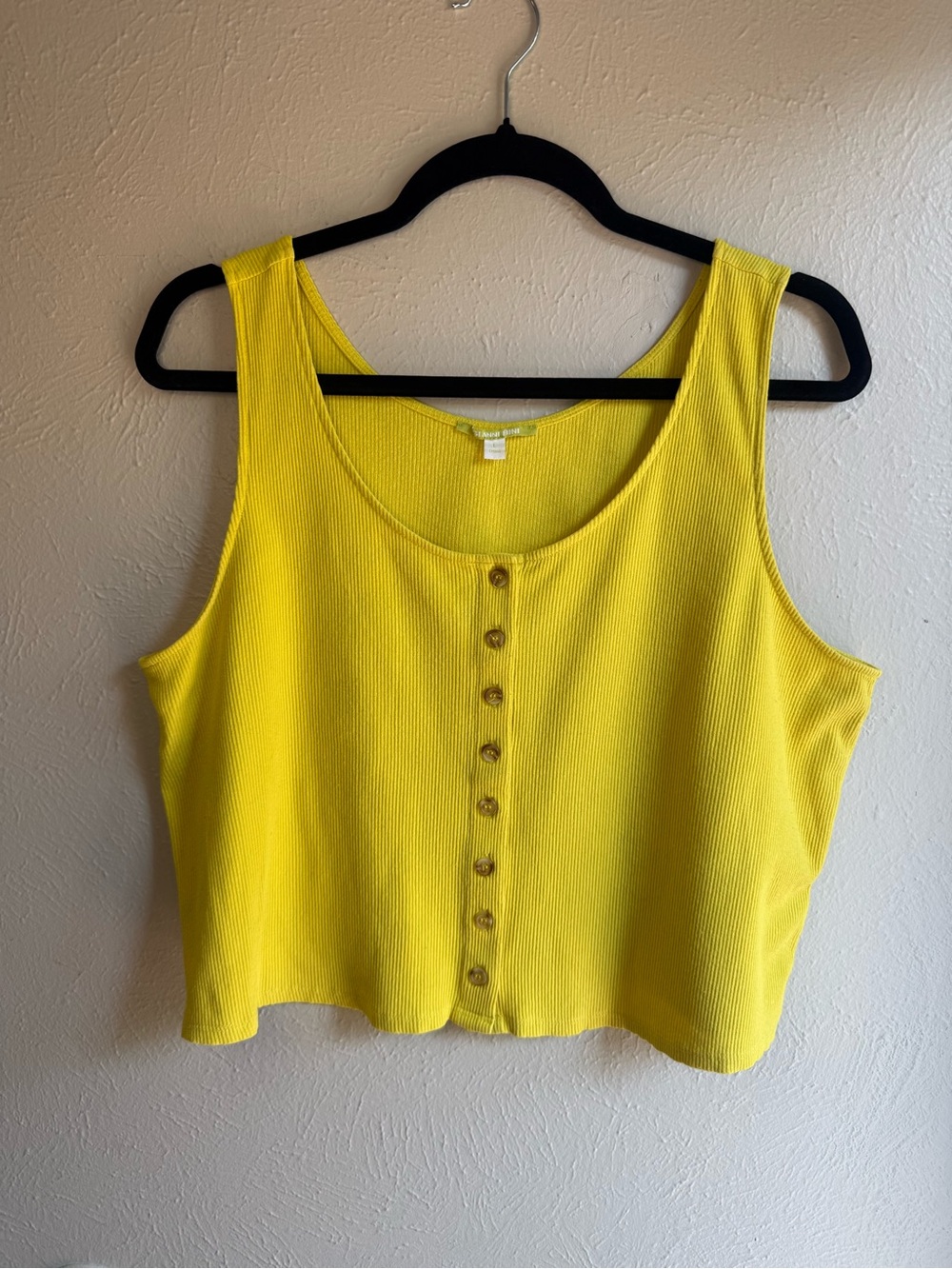 Gianni Bini Yellow Women’s Tank with Button Front size L